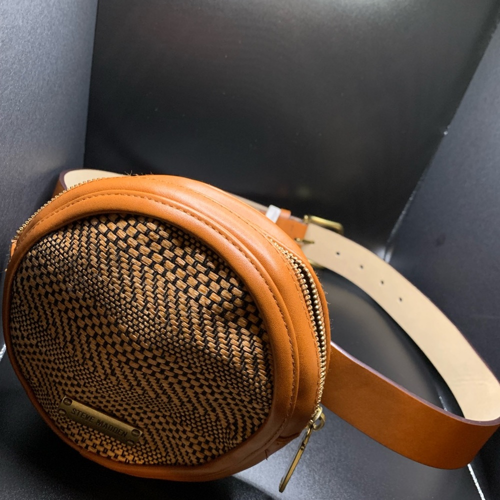 Steve Madden Fanny Pack